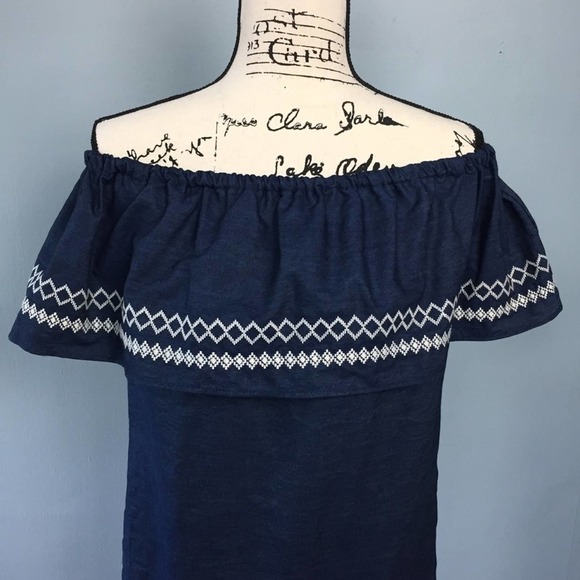 𝅺dressbarn Westport Off the Shoulder Flounce Embroidered Chambray Dress Size S - Picture 3 of 12